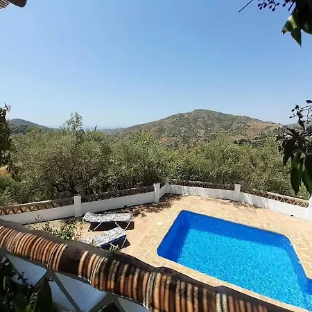 Cortijo Retama, Typical Andalusian Cottage, Romantic & Relax Villa By Eastern Costa Del Sol, In The Countryside Near Frigiliana Town, At 12 Kilometers From The Beach Holiday home Frigiliana