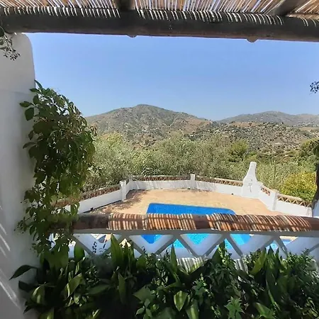 Cortijo Retama, Typical Andalusian Cottage, Romantic & Relax Villa By Eastern Costa Del Sol, In The Countryside Near Frigiliana Town, At 12 Kilometers From The Beach Frigiliana