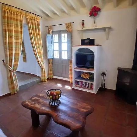 Holiday home Cortijo Retama, Typical Andalusian Cottage, Romantic & Relax Villa By Eastern Costa Del Sol, In The Countryside Near Frigiliana Town, At 12 Kilometers From The Beach Frigiliana
